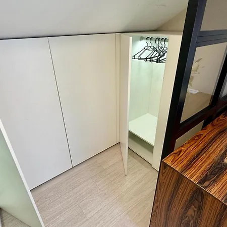Apartment - Hlavna Ulica, Centrum, Netflix, Parking Kosice