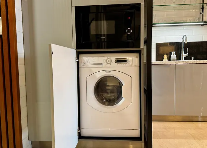 Apartment - Hlavna Ulica, Centrum, Netflix, Parking Kosice