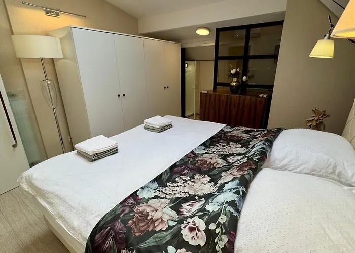 Apartment - Hlavna Ulica, Centrum, Netflix, Parking